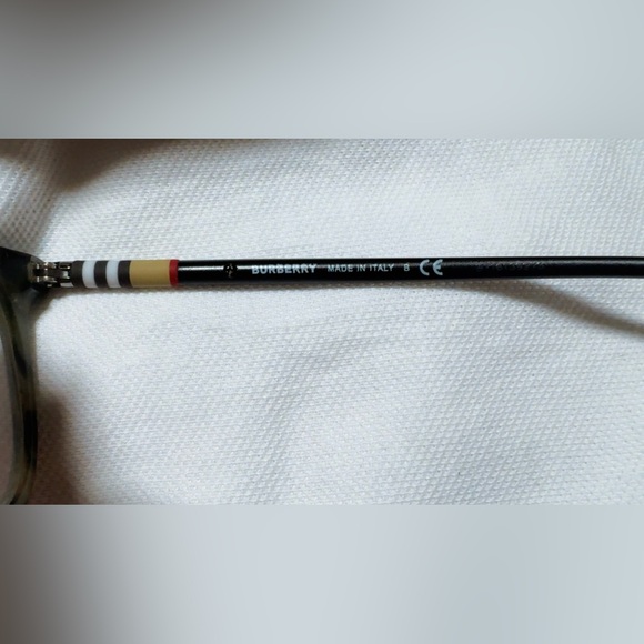 Authentic Burberry Prescription Glasses 100% - Picture 3 of 9